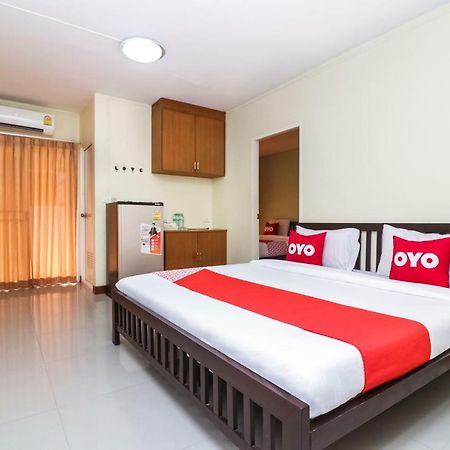 Oyo 237 Thitikorn Grandview Hotel Ban Pak Khlong Si Екстериор снимка
