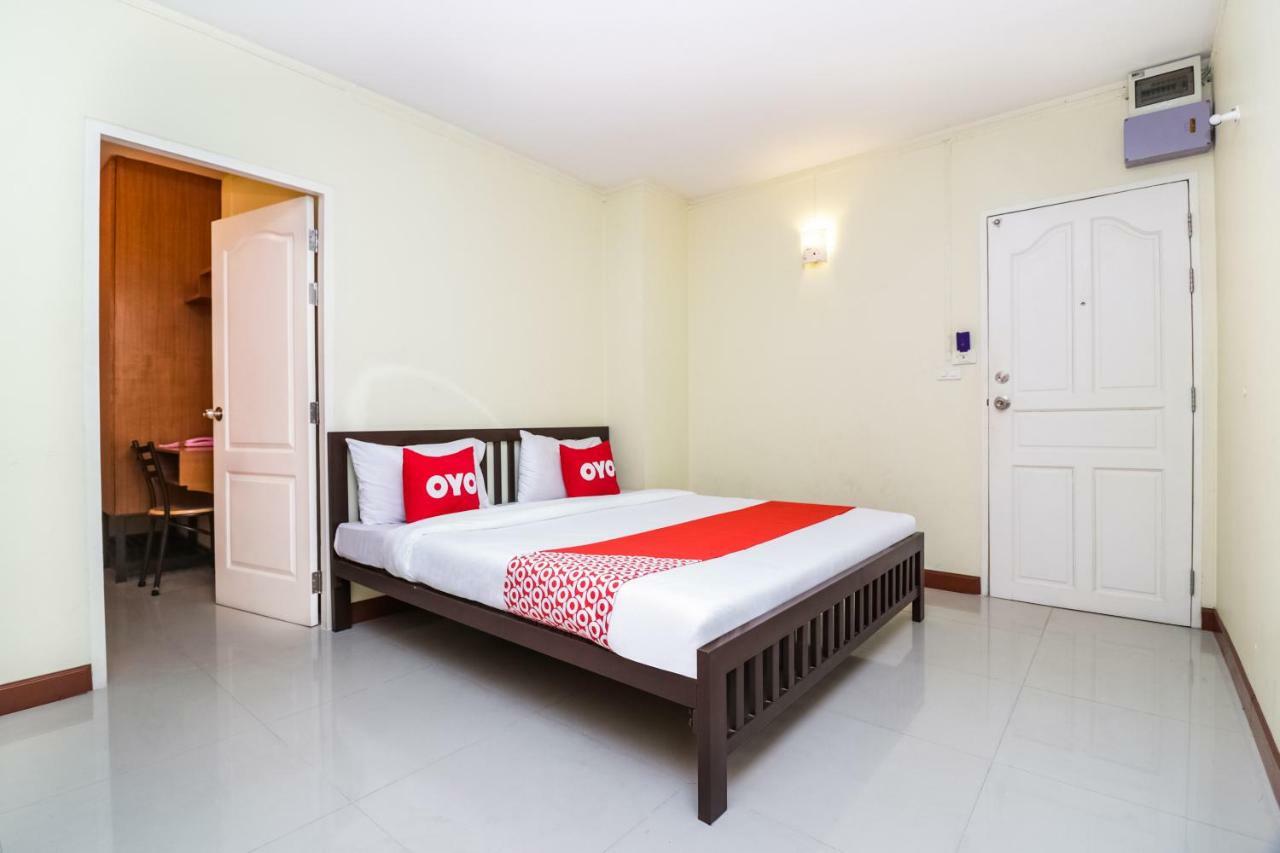 Oyo 237 Thitikorn Grandview Hotel Ban Pak Khlong Si Екстериор снимка