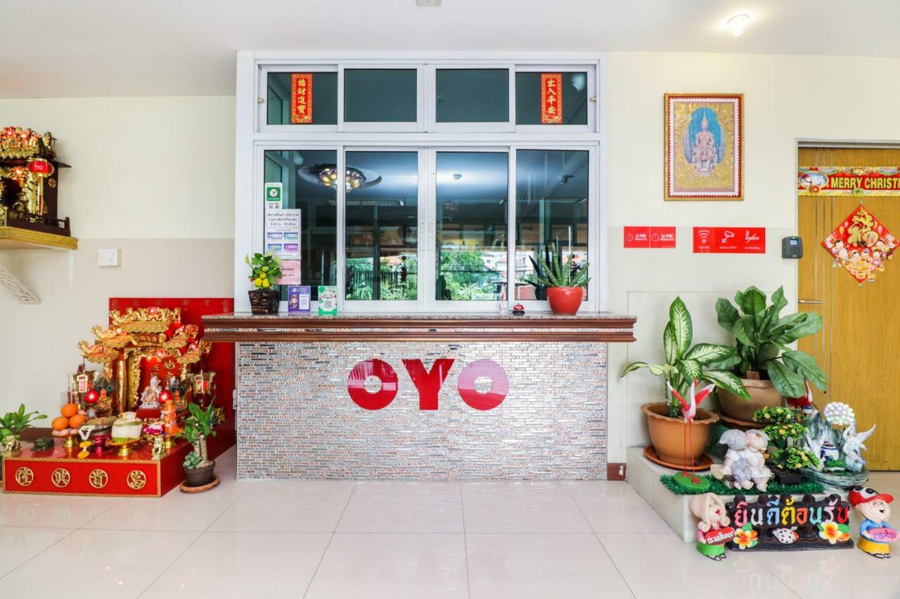 Oyo 237 Thitikorn Grandview Hotel Ban Pak Khlong Si Екстериор снимка